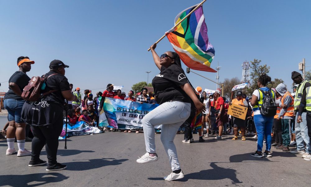 África do Sul: Soweto Pride celebra herança cultural Queer